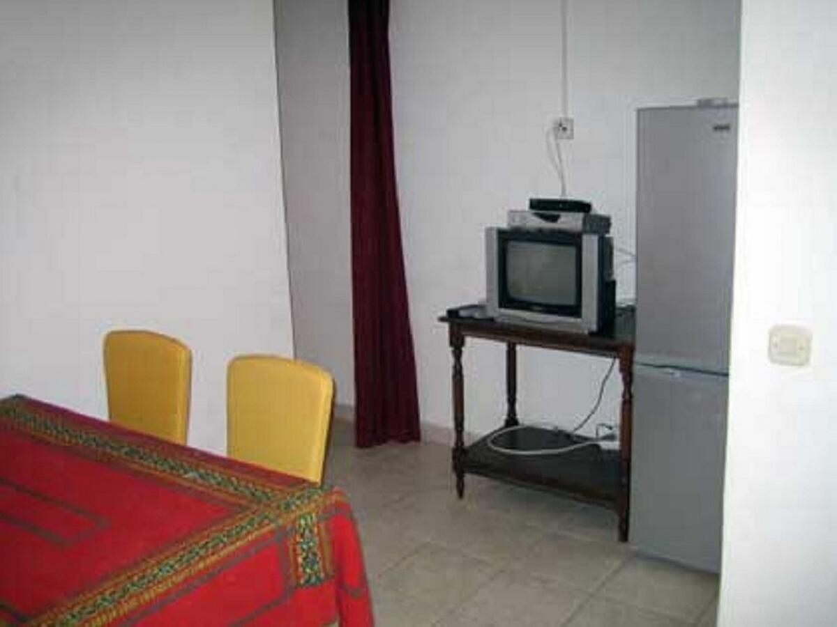 Apartments Doria - 20M From Beach Trogir Exterior photo